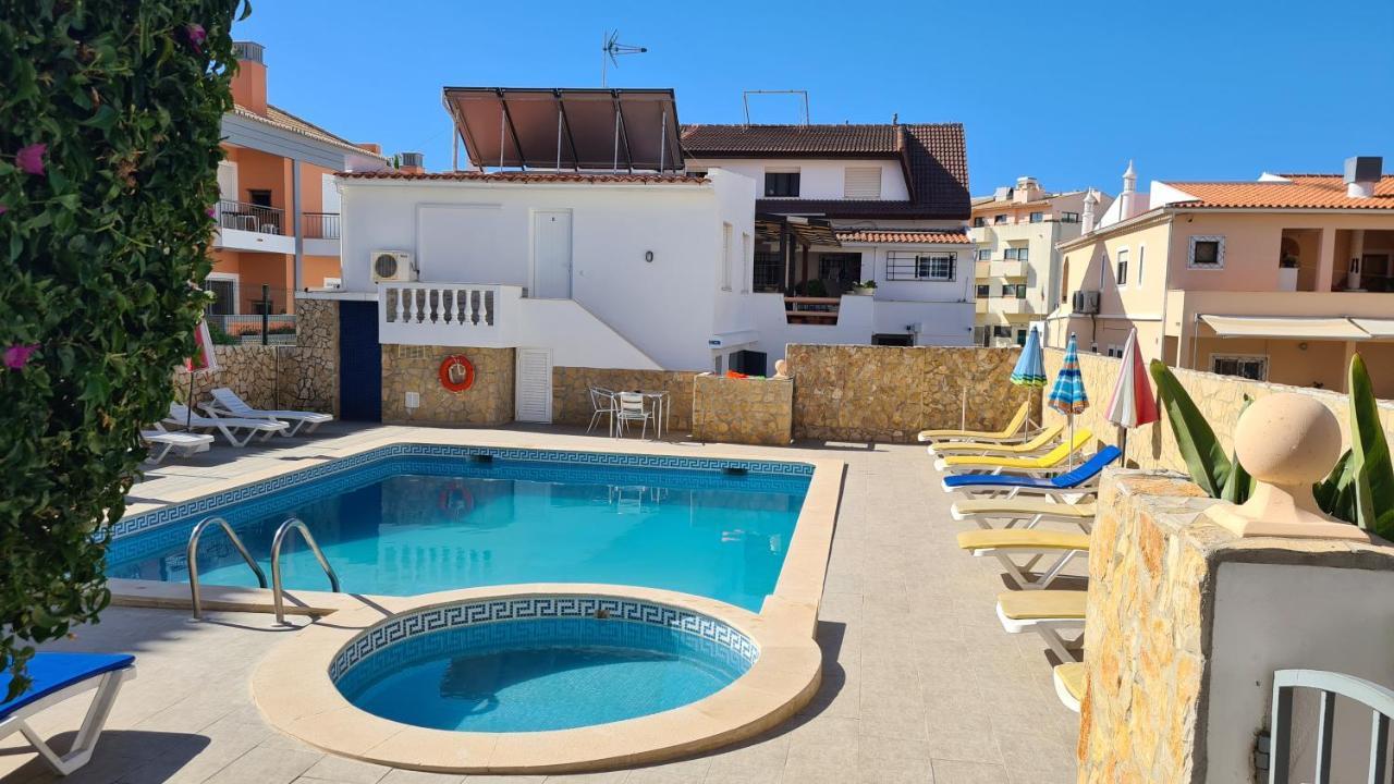 Apartamentos Cabrita Olhos de Agua  Exteriör bild
