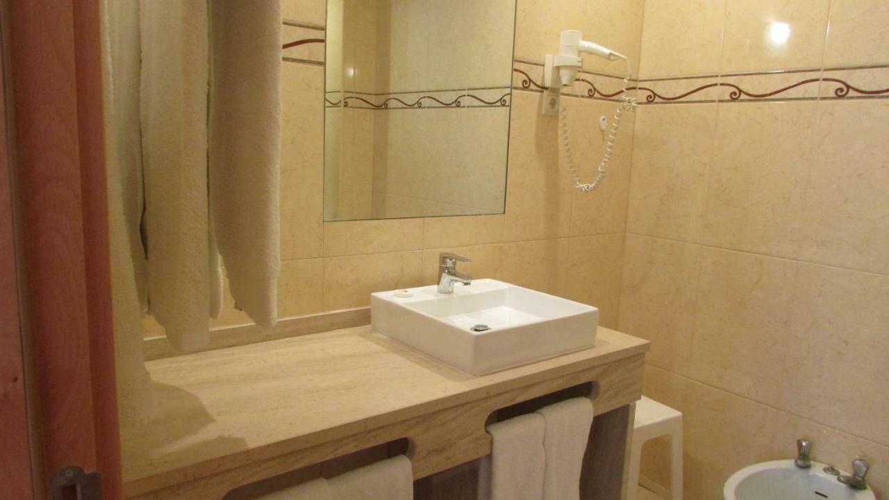 Apartamentos Cabrita Olhos de Agua  Exteriör bild